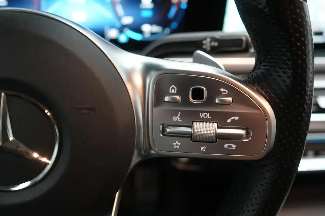 Mercedes-Benz GLE 350 - Thumbnail 29