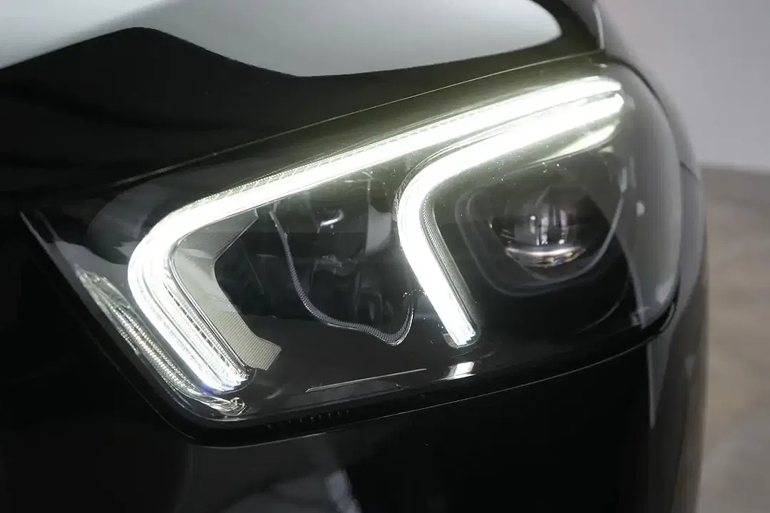 Mercedes-Benz GLE 350 - Thumbnail 38
