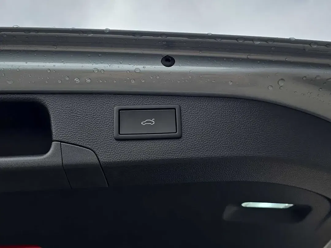 Skoda Superb - Thumbnail 12