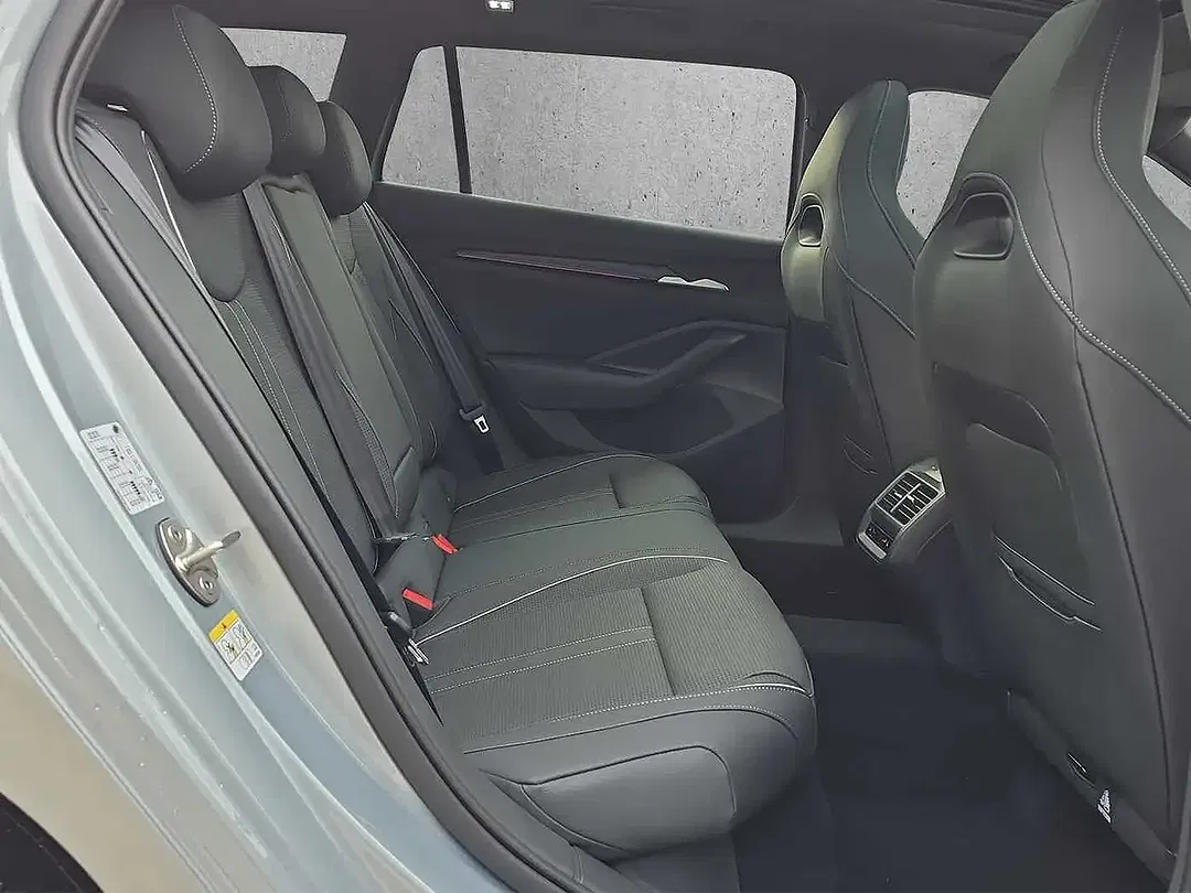 Skoda Superb - Thumbnail 15