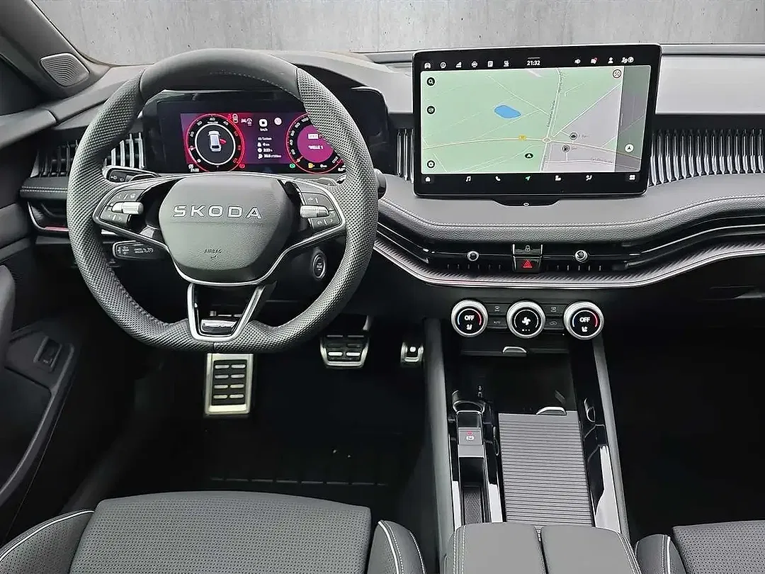 Skoda Superb - Thumbnail 4