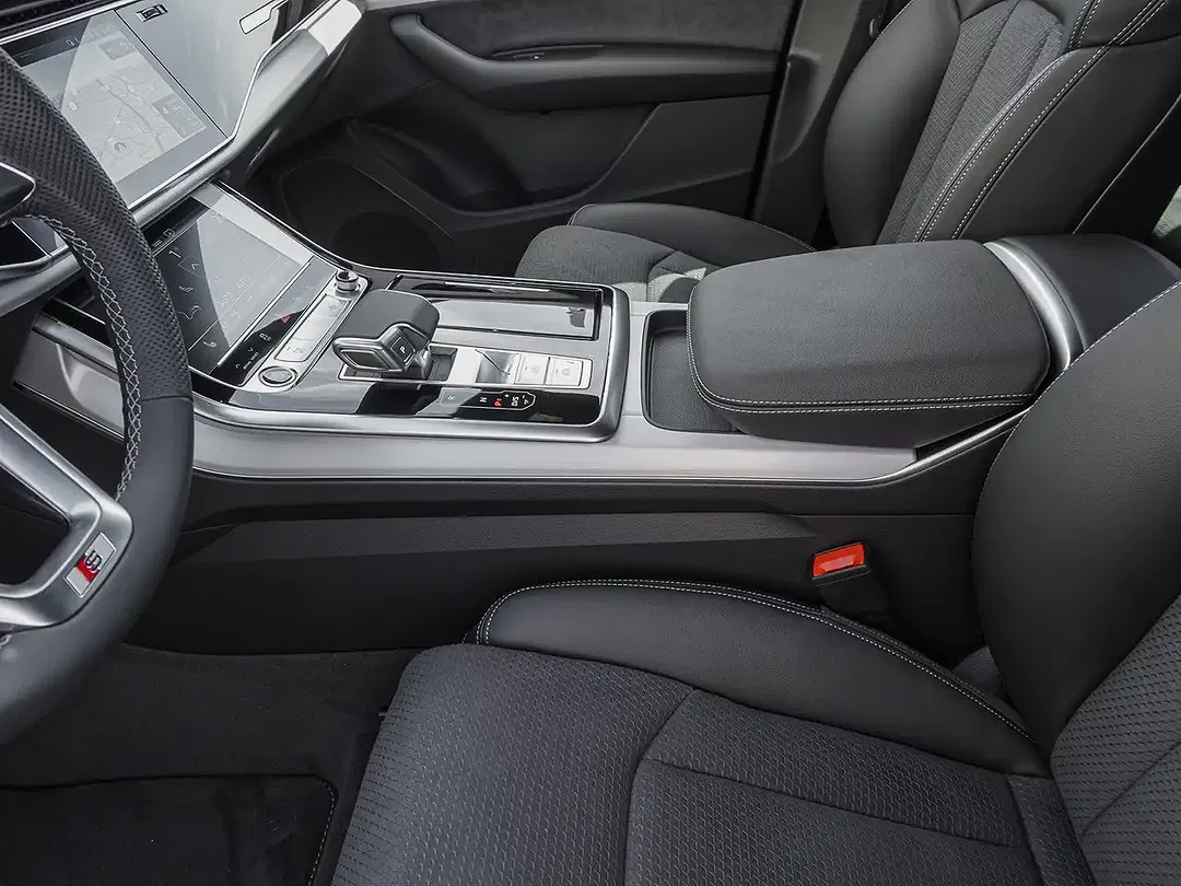 Audi Q7 - Thumbnail 13
