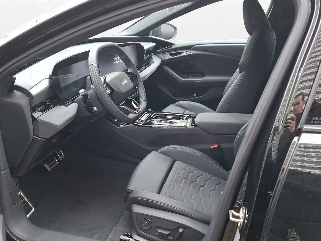 Audi A6 e-tron - Thumbnail 2