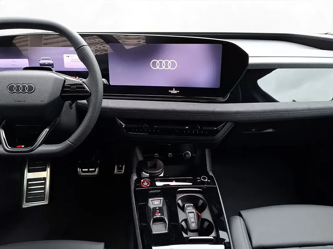 Audi A6 e-tron - Thumbnail 5