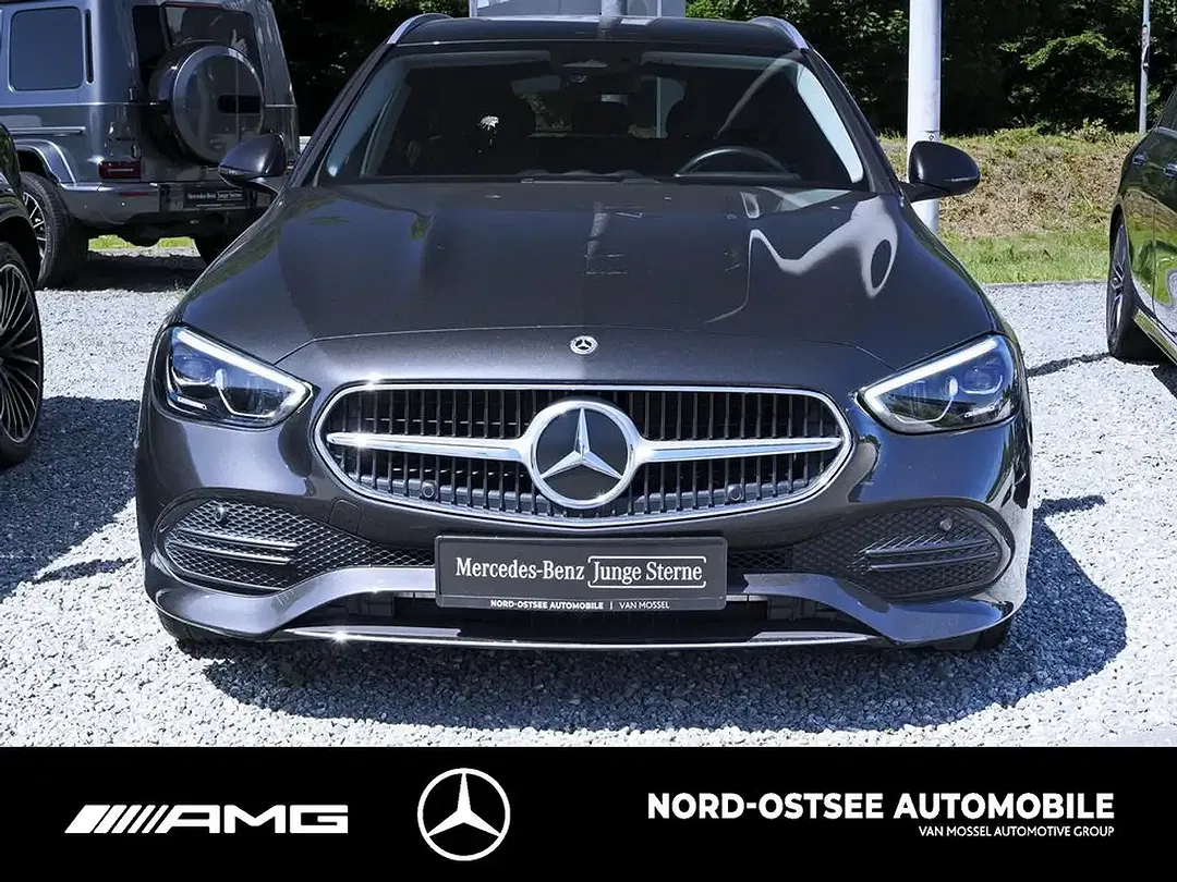 Mercedes-Benz C 220 - Thumbnail 2