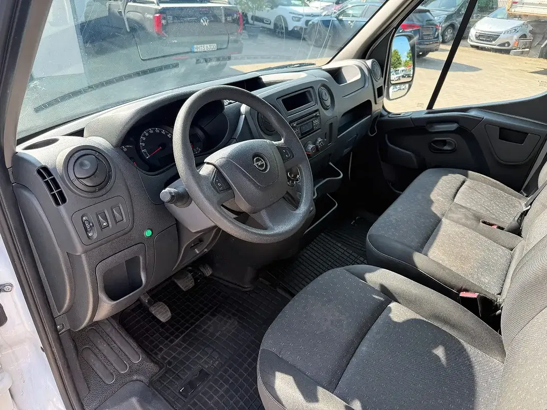 Opel Movano - Thumbnail 12