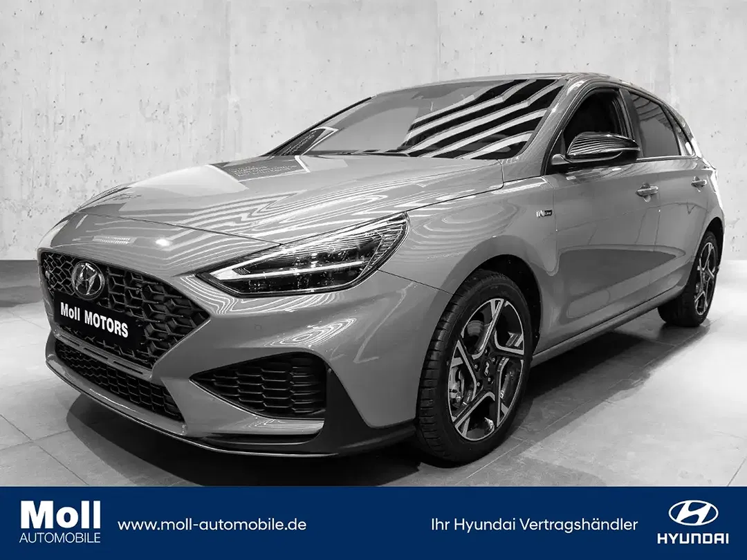Hyundai i30 - Thumbnail 1