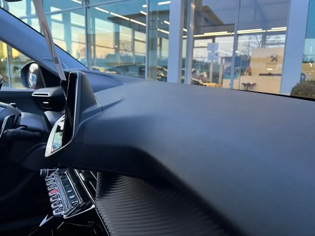 Peugeot 2008 - Thumbnail 13