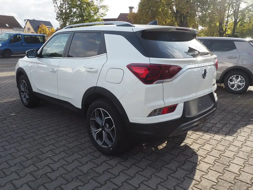 KGM Korando - Thumbnail 7