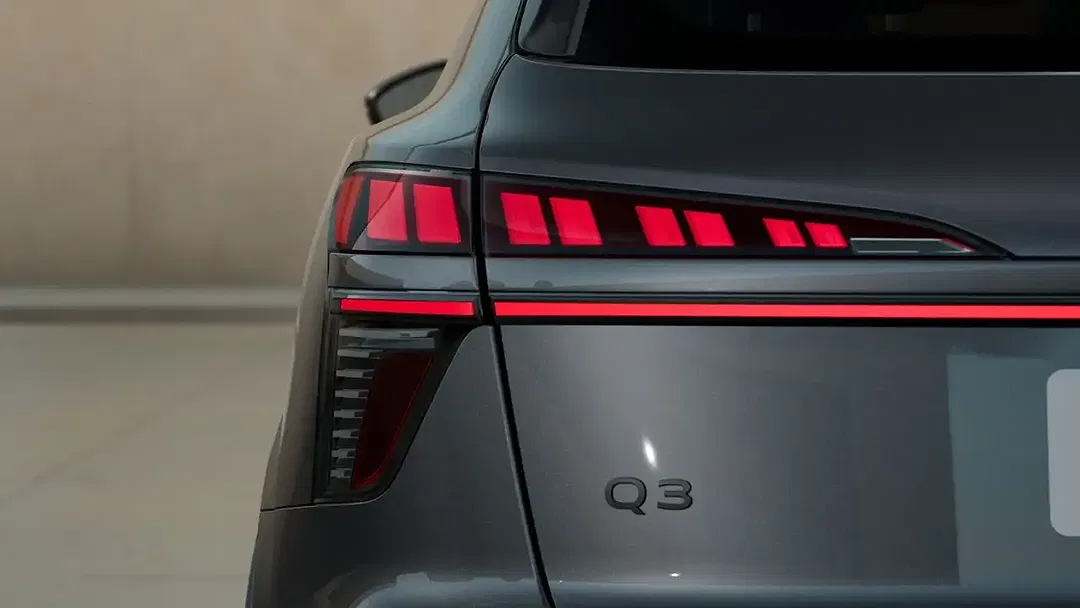Audi Q3 - Thumbnail 7
