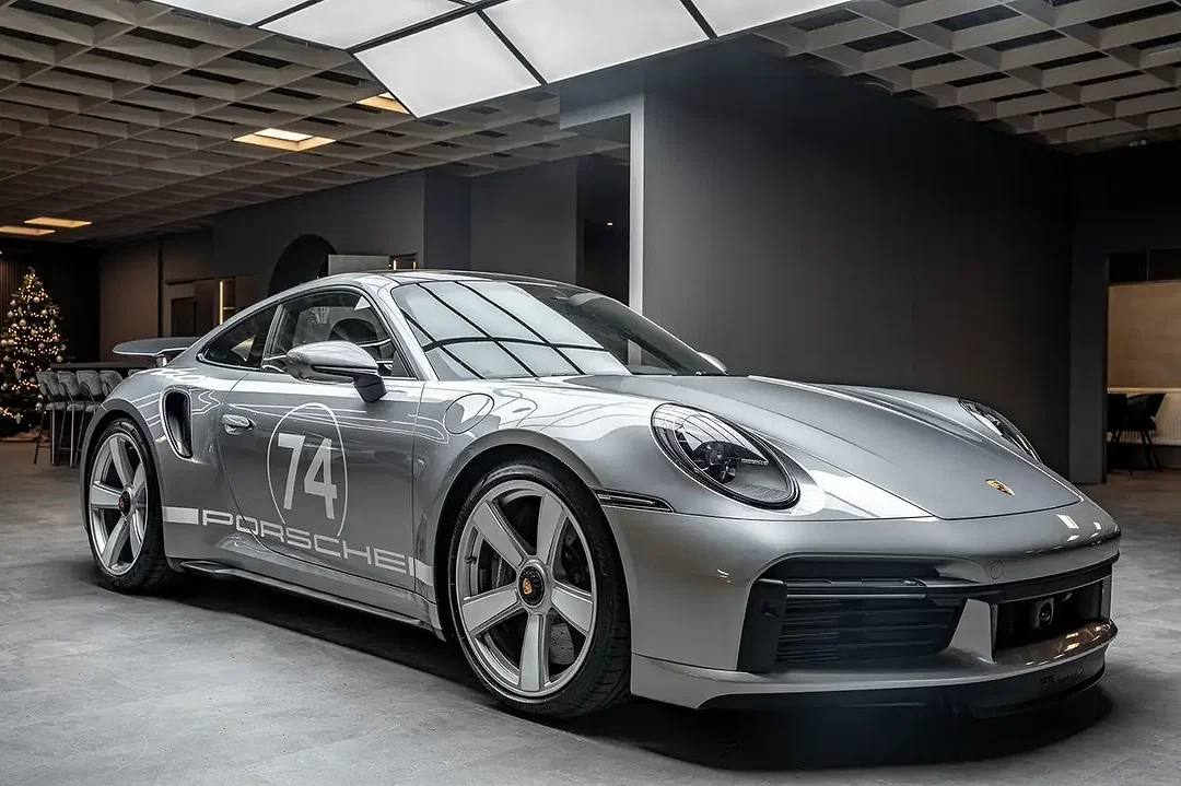 Porsche 992 - Afbeelding 1