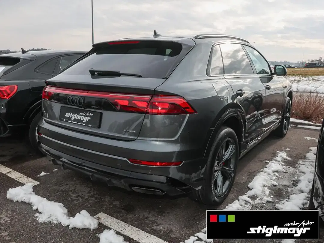 Audi Q8 - Thumbnail 2