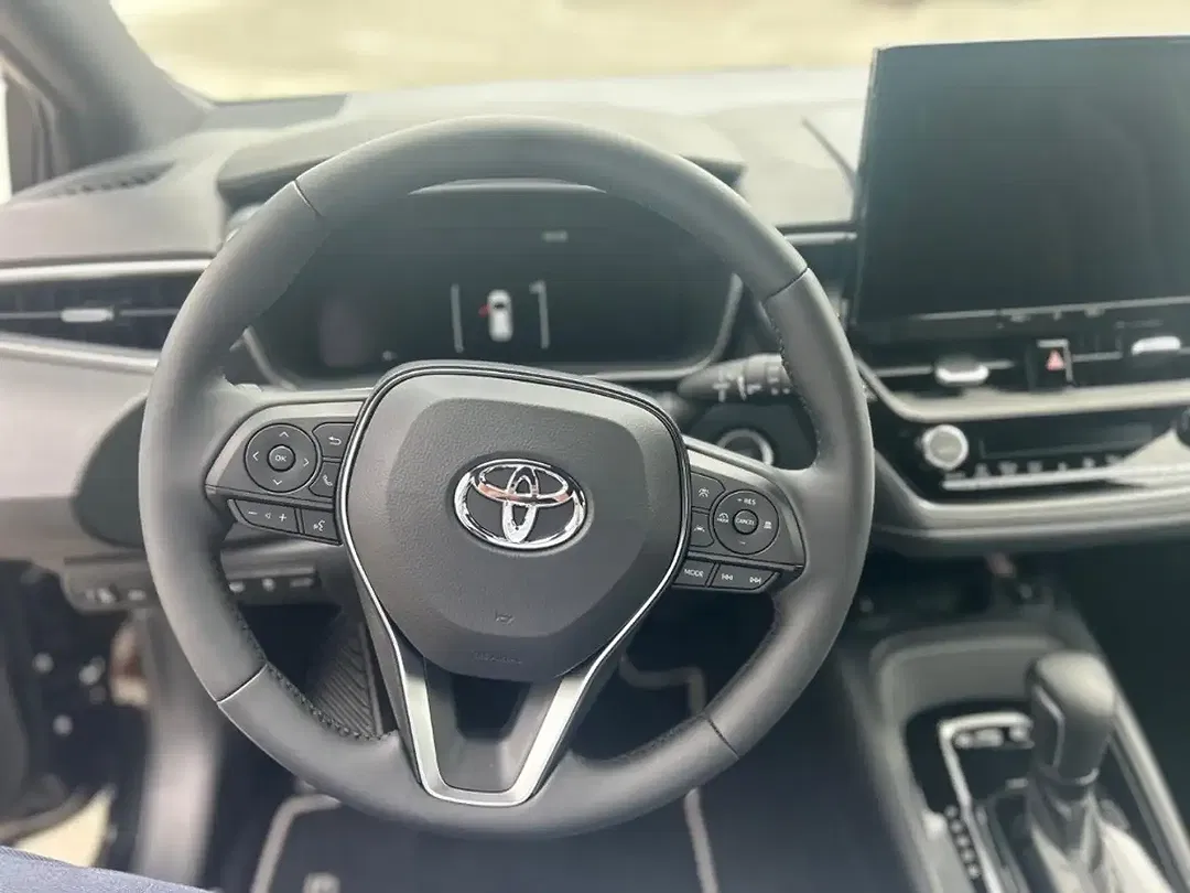 Toyota Corolla - Thumbnail 14