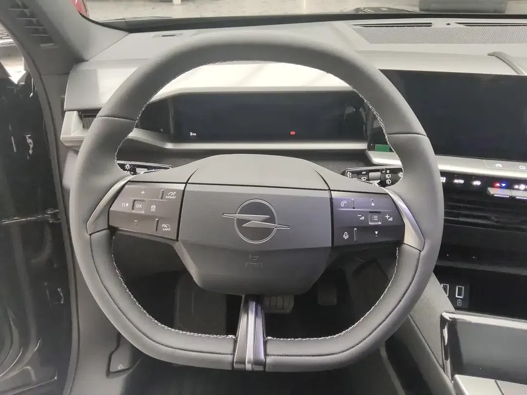Opel Grandland - Thumbnail 13