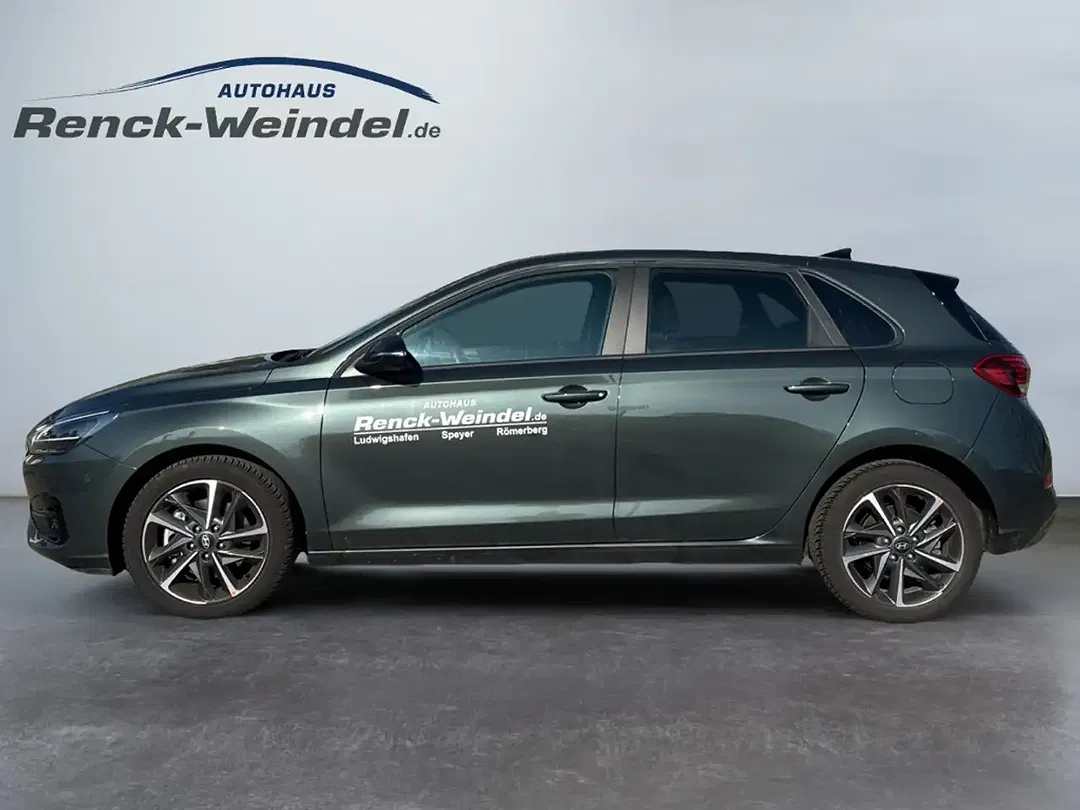 Hyundai i30 - Thumbnail 2