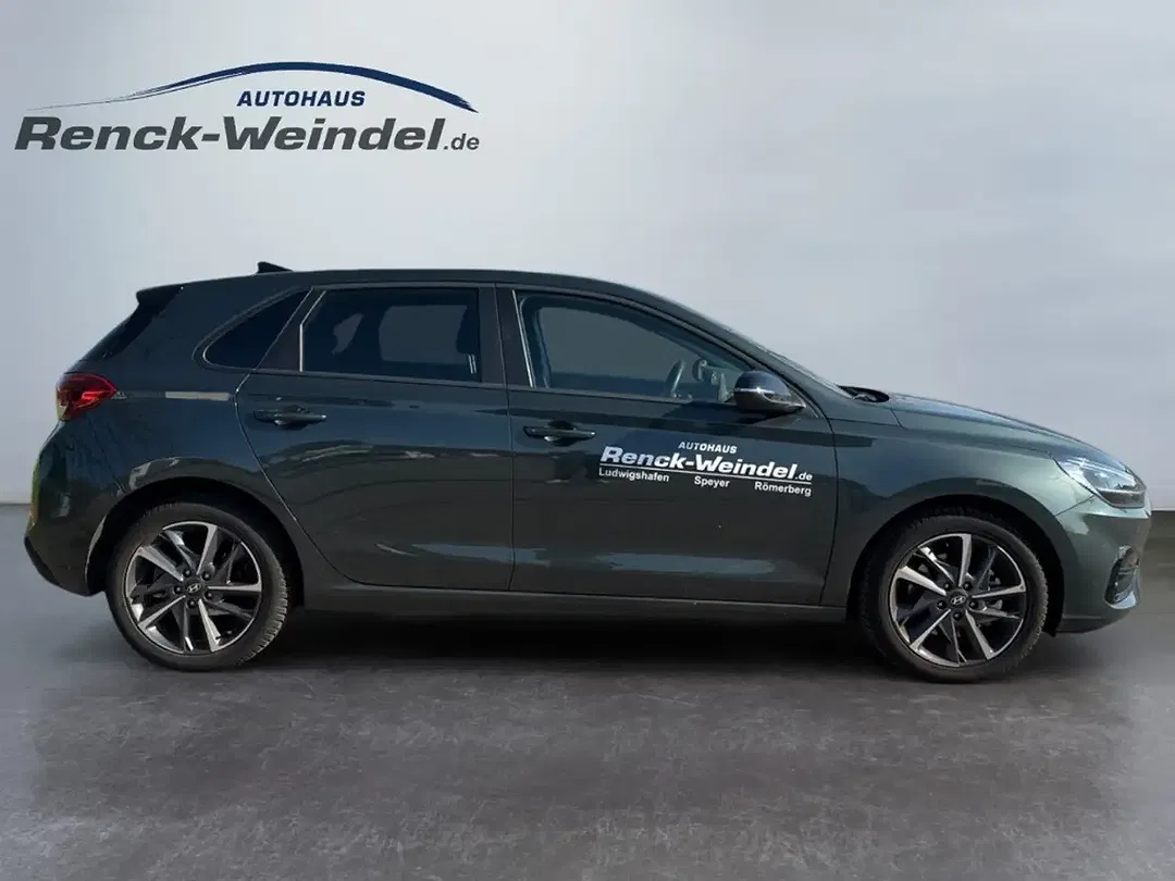 Hyundai i30 - Thumbnail 6