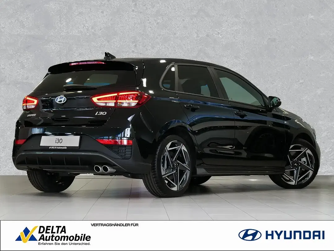 Hyundai i30 - Thumbnail 2