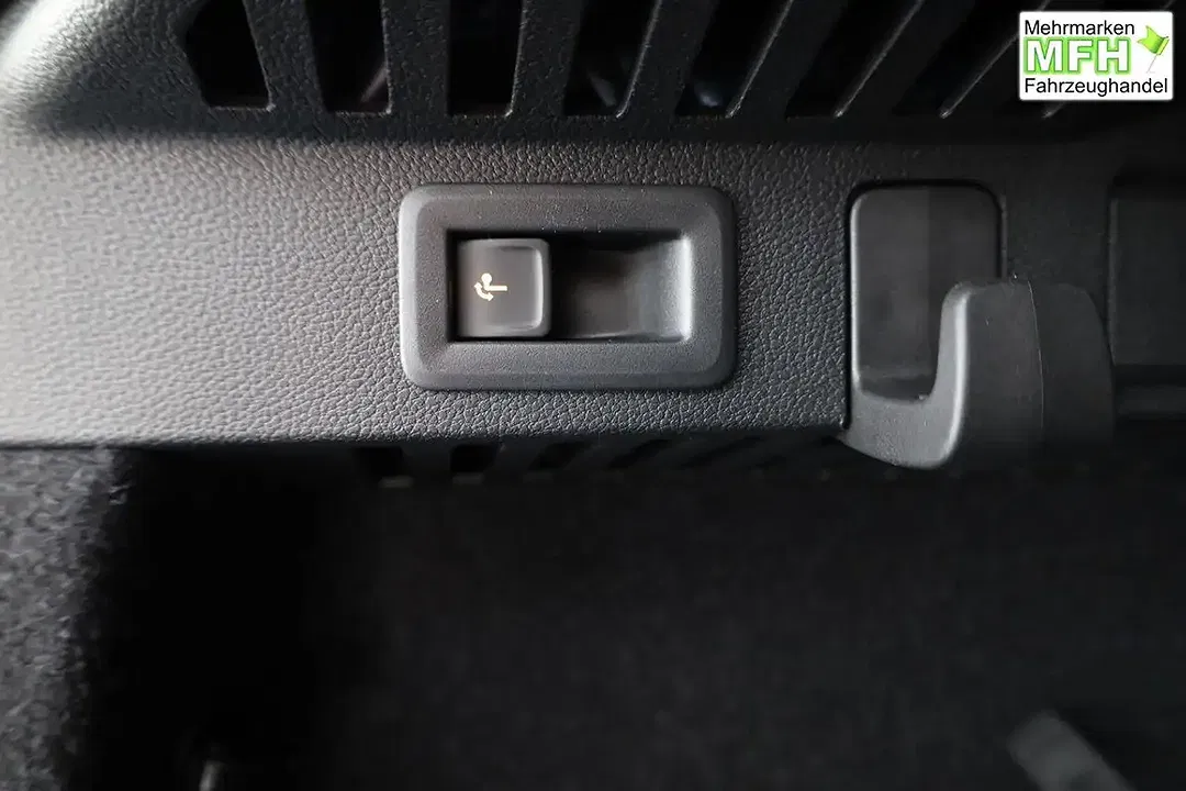 Skoda Kamiq - Thumbnail 13