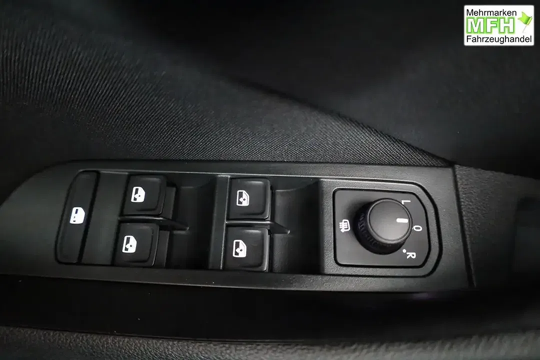 Skoda Kamiq - Thumbnail 7