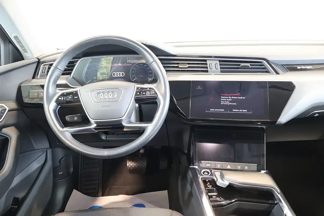 Audi e-tron - Thumbnail 8