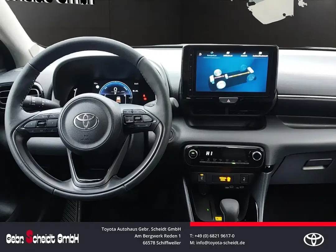 Toyota Yaris - Thumbnail 15