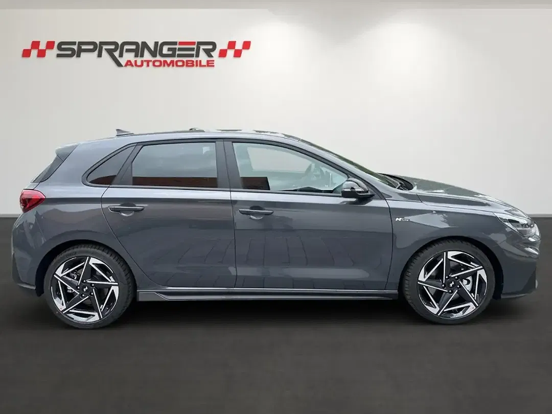 Hyundai i30 - Thumbnail 4