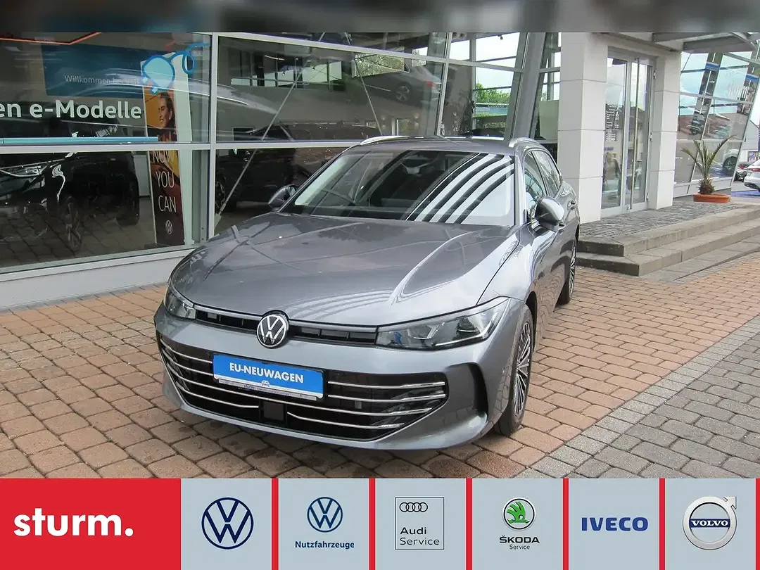 Volkswagen Passat Variant - Thumbnail 1