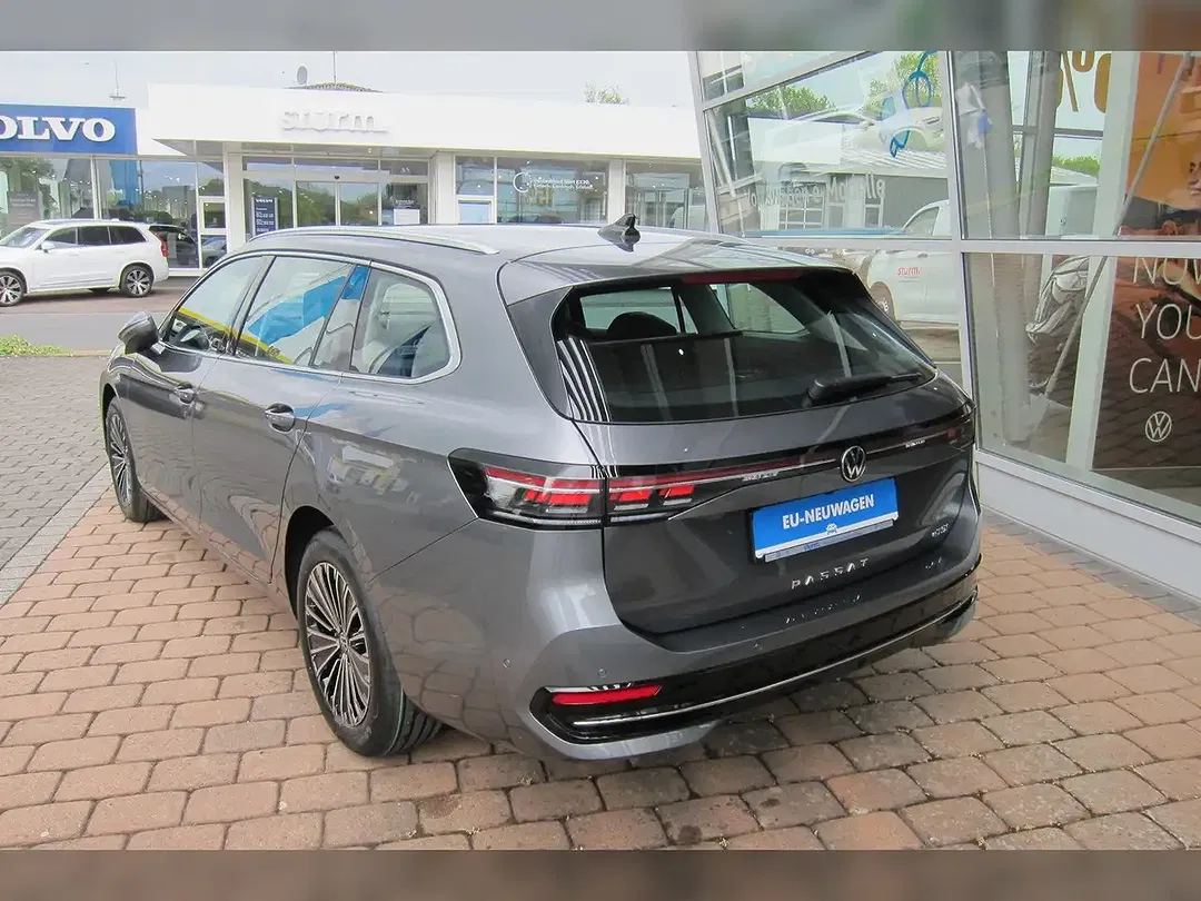 Volkswagen Passat Variant - Thumbnail 4