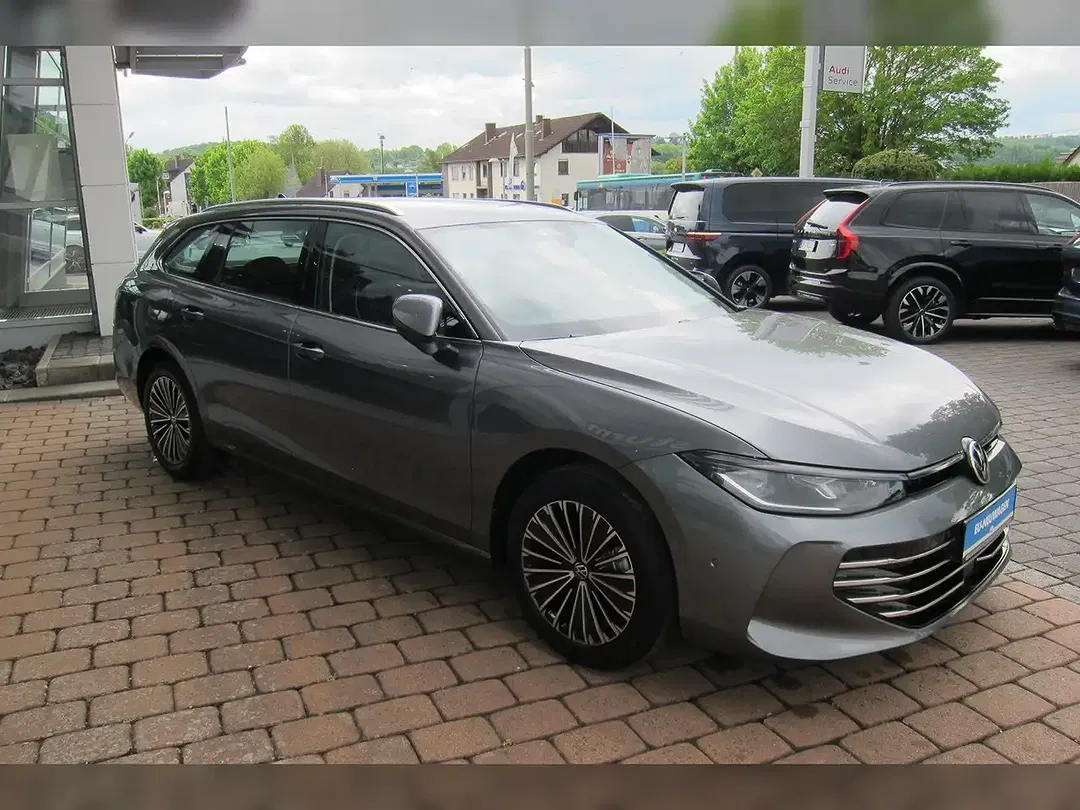 Volkswagen Passat Variant - Thumbnail 5