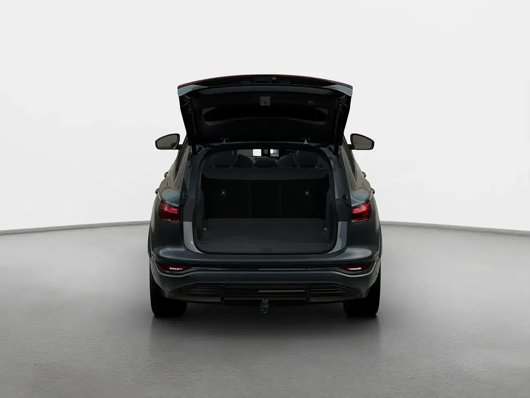 Audi Q6 e-tron - Thumbnail 7