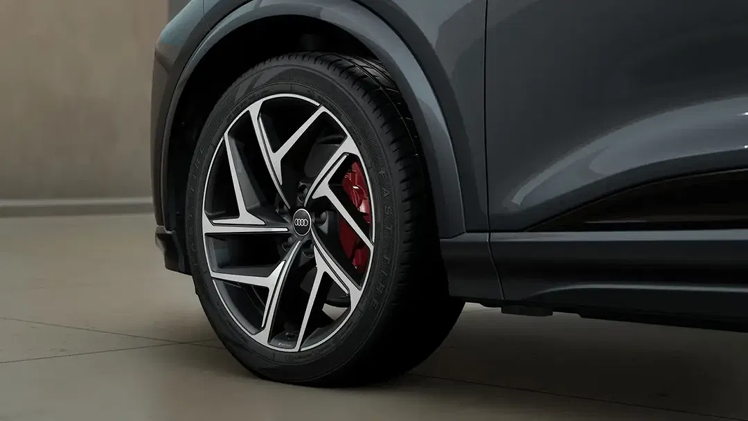 Audi Q6 e-tron - Thumbnail 8