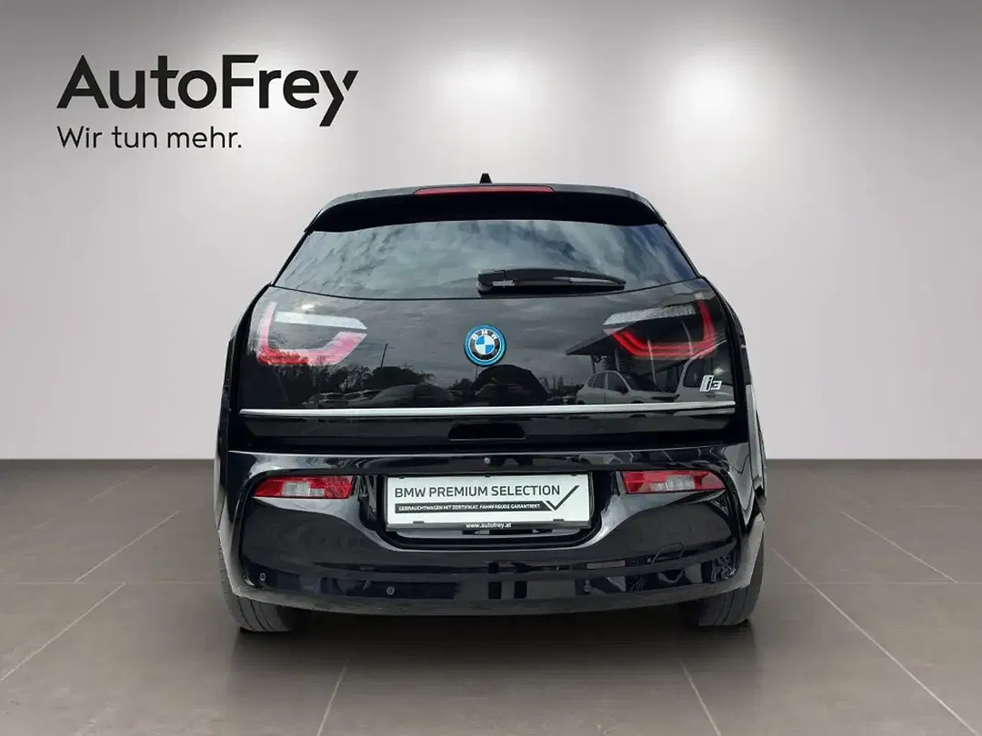 BMW i3 - Thumbnail 3