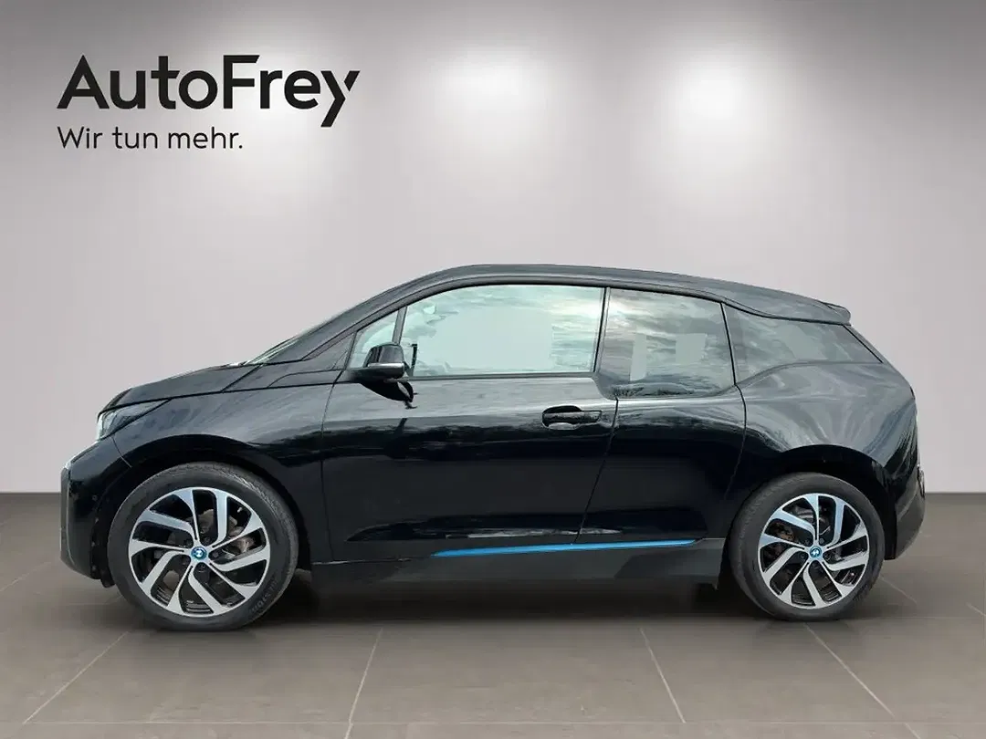 BMW i3 - Thumbnail 5