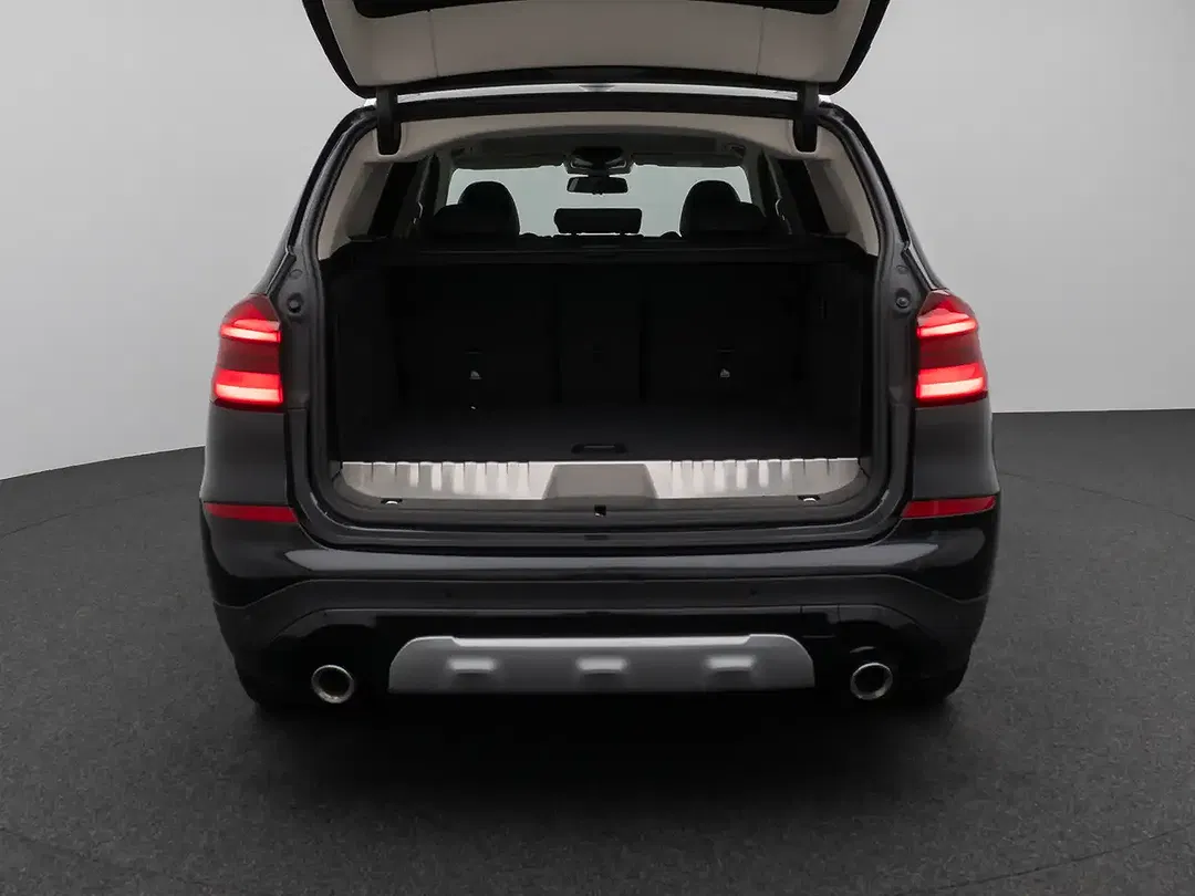 BMW X3 - Thumbnail 12