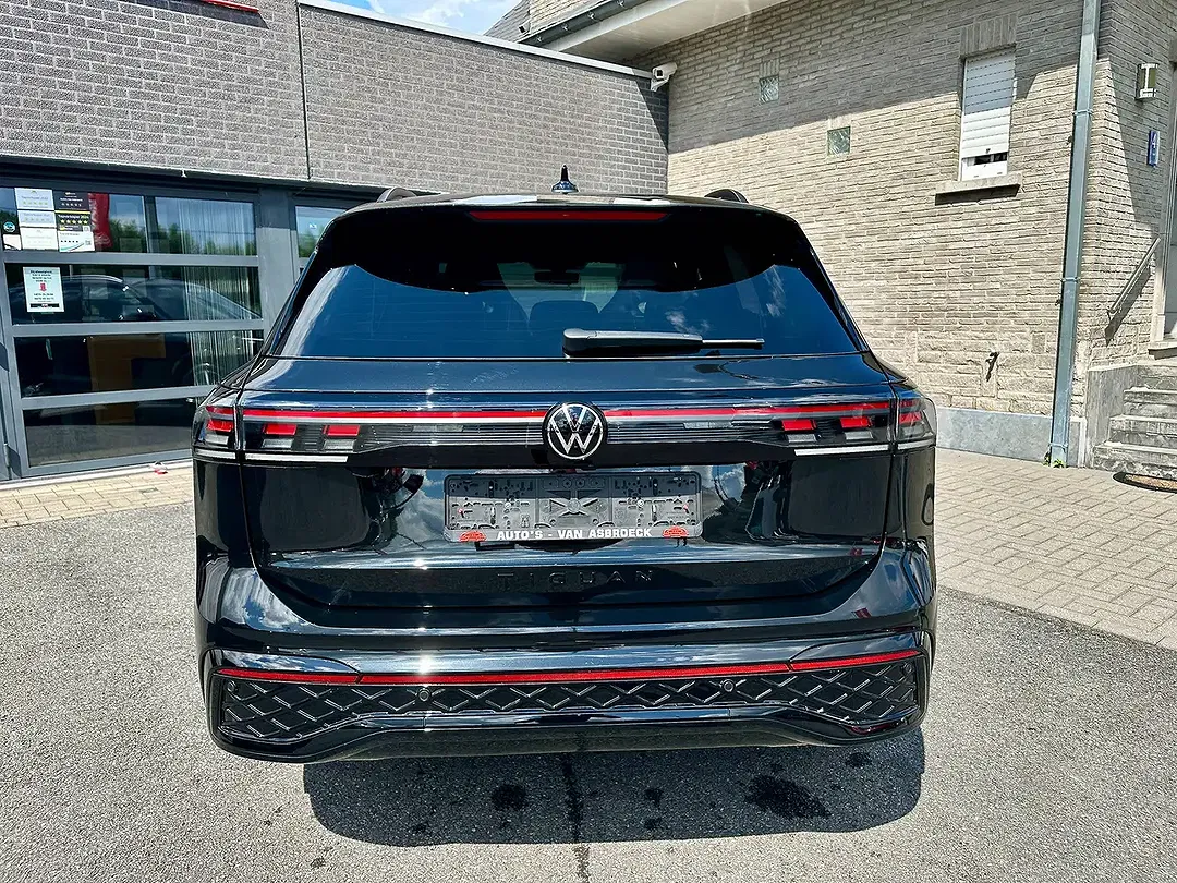 Volkswagen Tiguan - Thumbnail 4