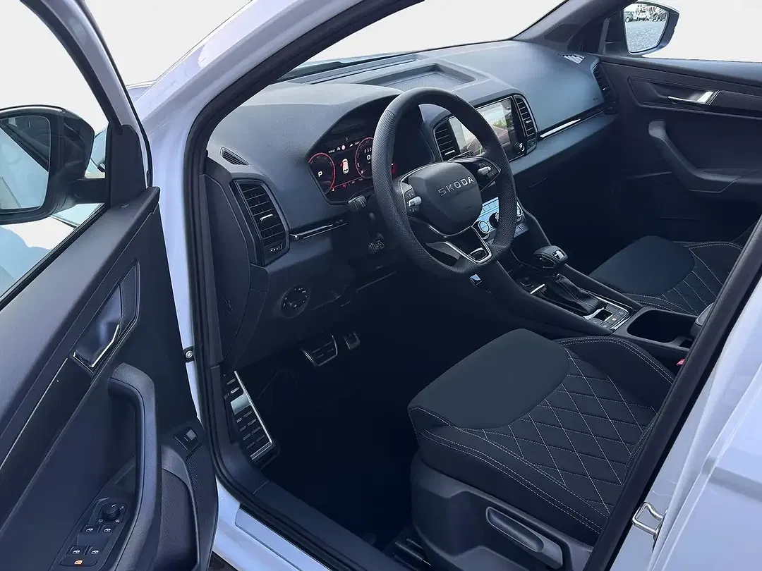 Skoda Karoq - Thumbnail 10