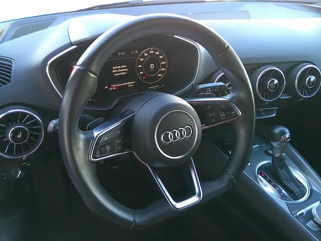 Audi TT - Thumbnail 11