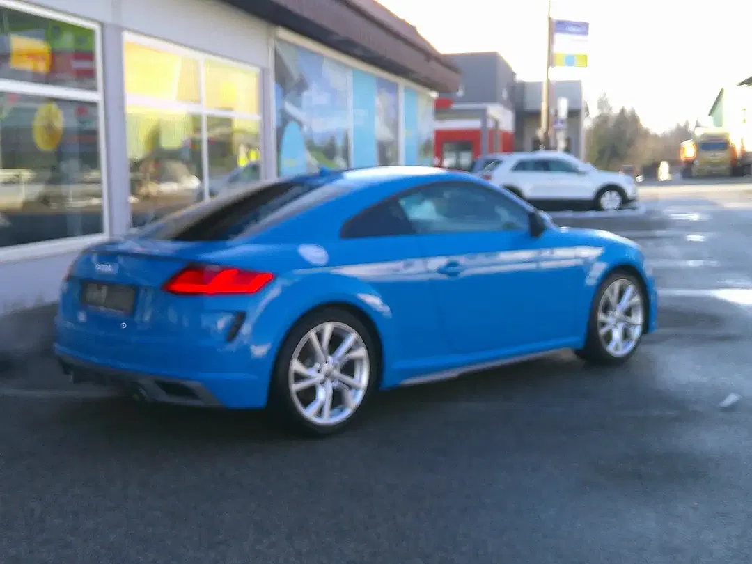 Audi TT - Thumbnail 3