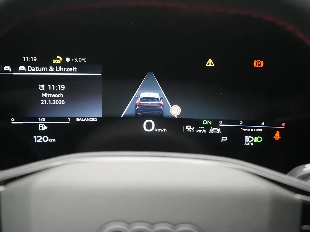 Audi Q5 - Thumbnail 10