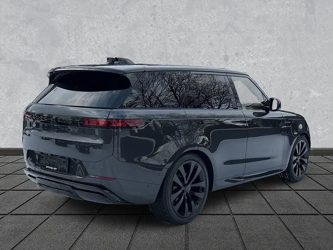 Land Rover Range Rover Sport - Thumbnail 2