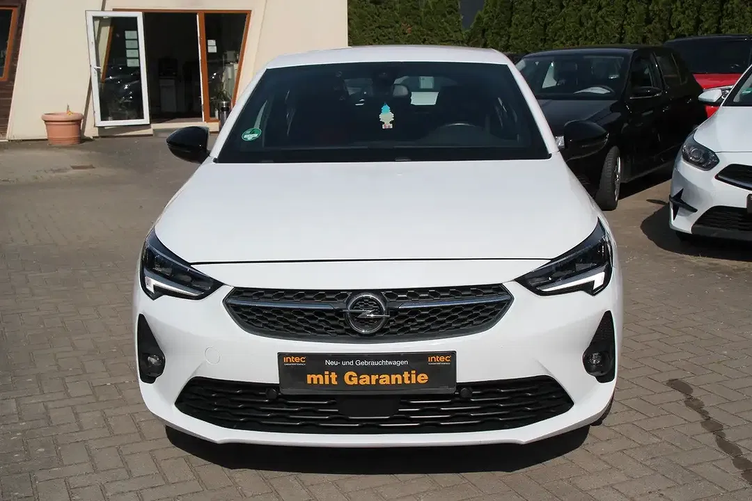 Opel Corsa - Thumbnail 3