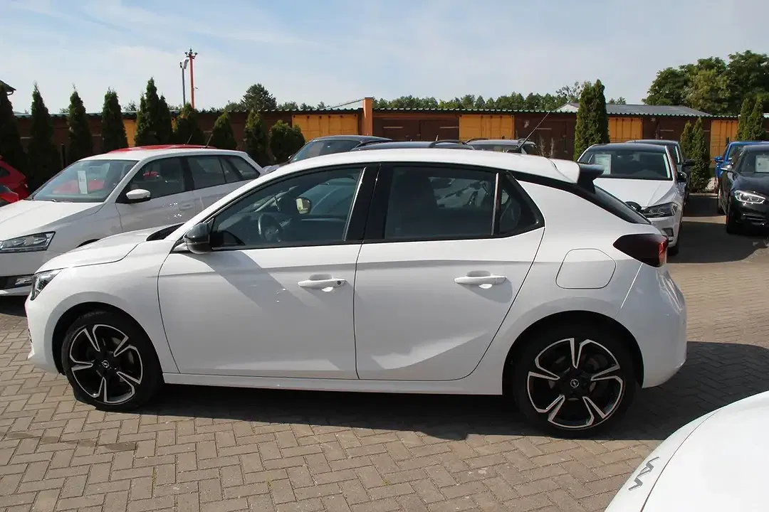 Opel Corsa - Thumbnail 9