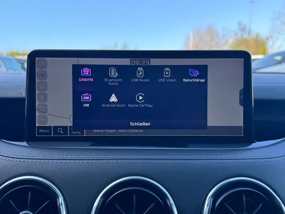 Kia Stinger - Thumbnail 15