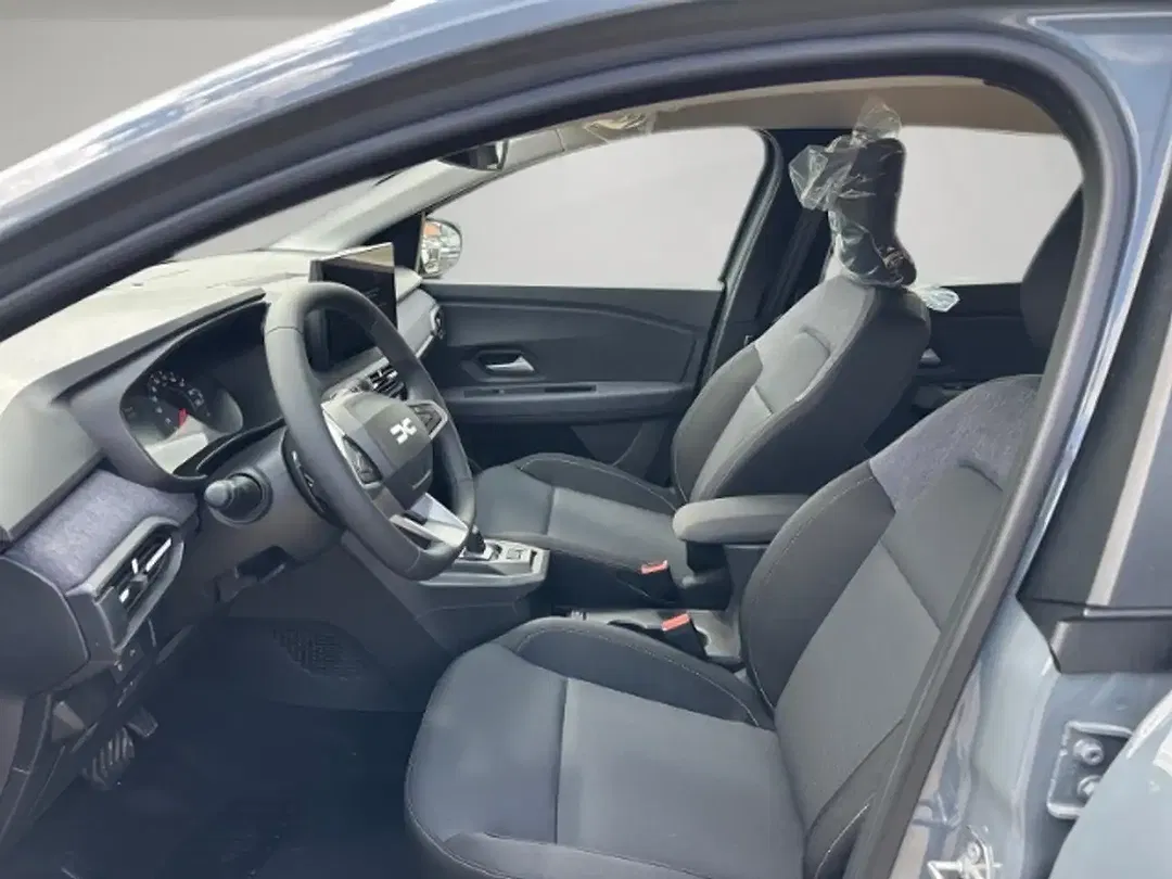 Dacia Sandero - Thumbnail 7