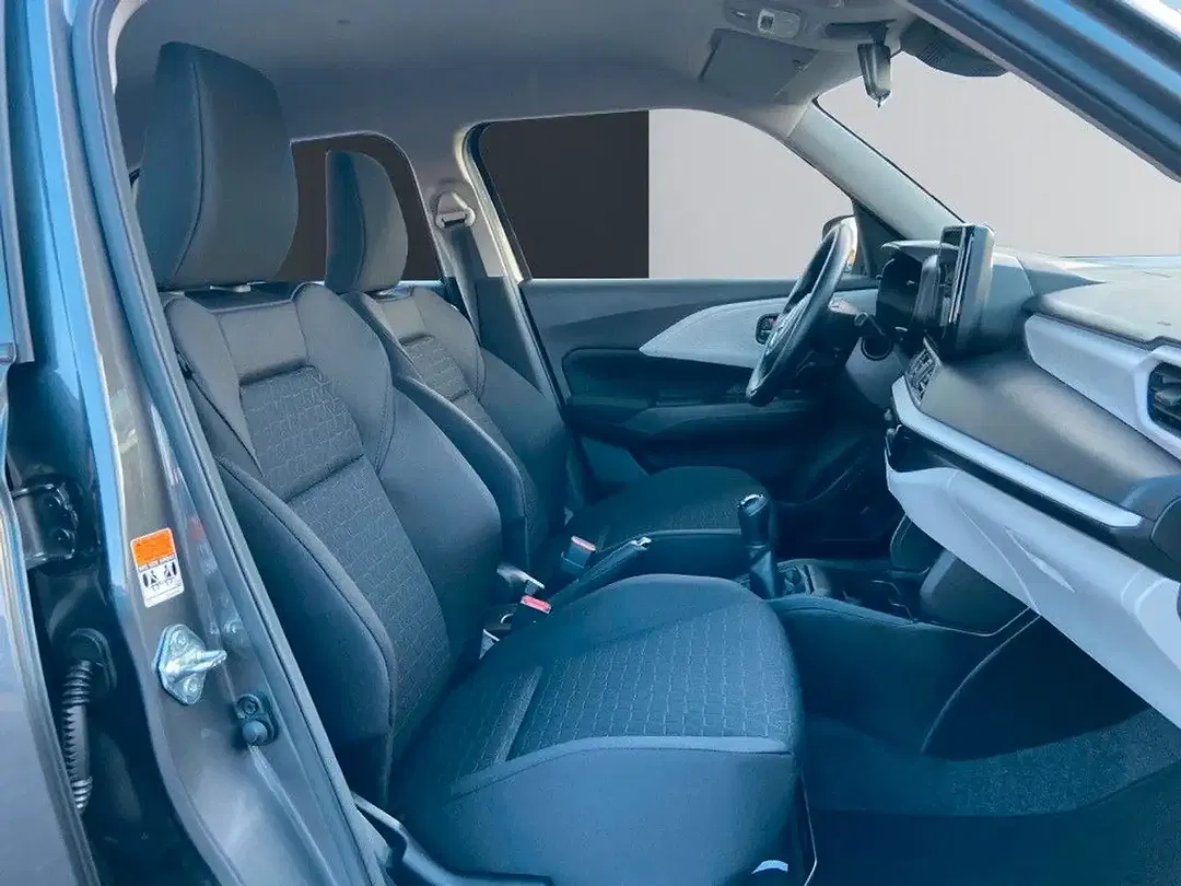 Suzuki Swift - Thumbnail 10