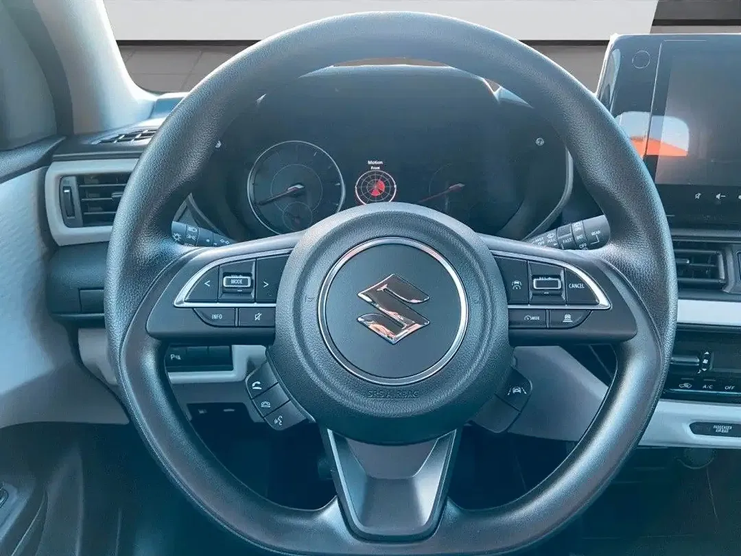 Suzuki Swift - Thumbnail 12