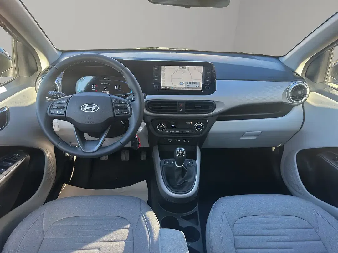 Hyundai i10 - Thumbnail 12