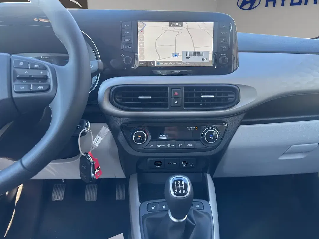 Hyundai i10 - Thumbnail 13