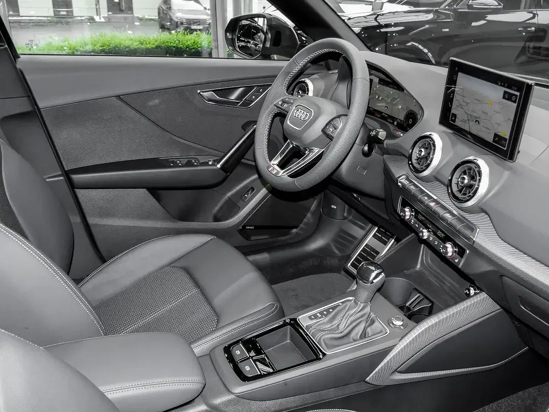Audi Q2 - Thumbnail 4