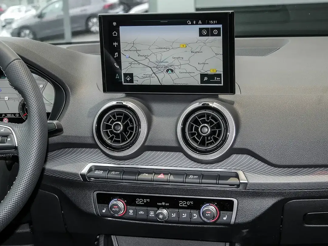 Audi Q2 - Thumbnail 8